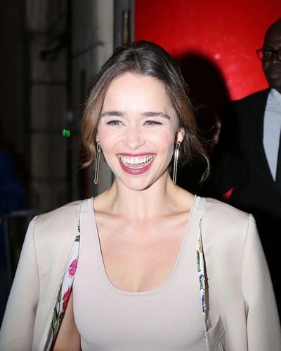 Emilia clarke photo 8x10 - emilia,