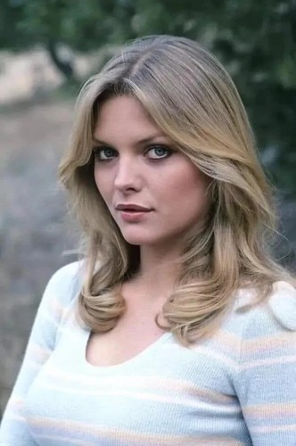 Michelle pfeiffer glossy - michelle,